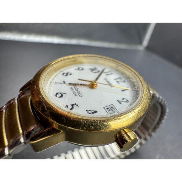 Timex Indiglo WR 30M Two Tone Quartz Ladies Watch White Dial Expansion Band - Picture 6 of 9